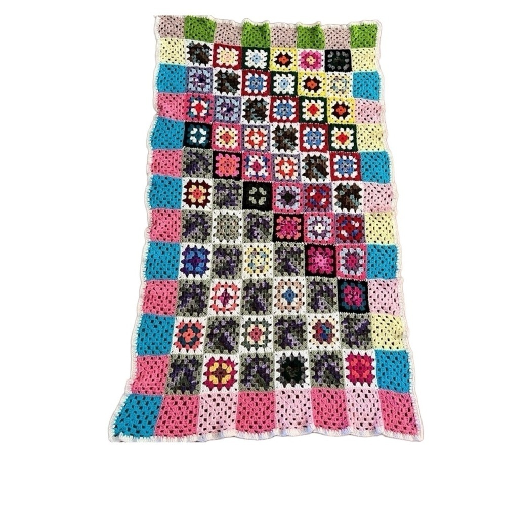 Vintage Multicolored Granny Squares Knitted Throw Blanket Pink Blue Yellow Green